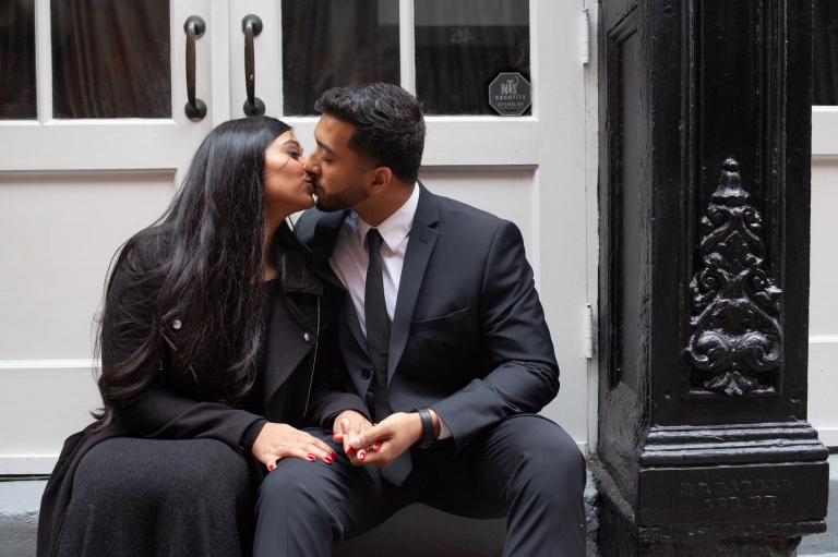 Philadelphia Old City Engagement Shoot