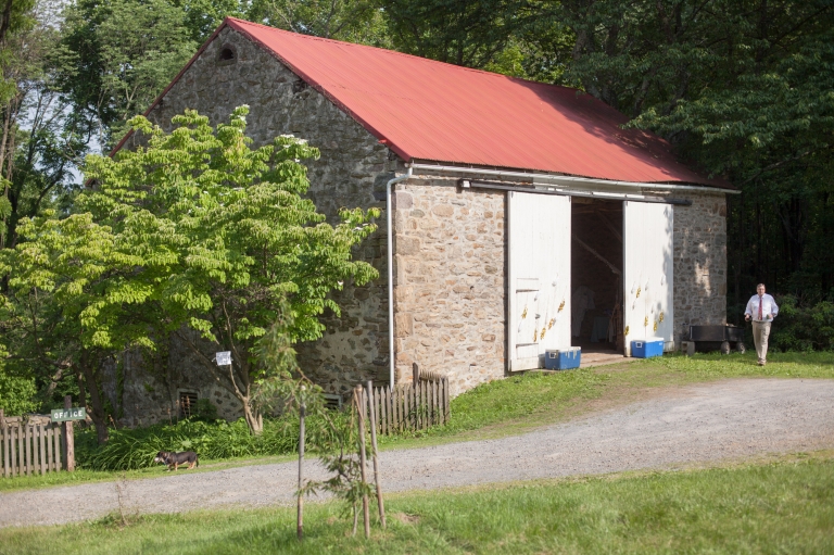 PA Quaker Farmhouse Wedding